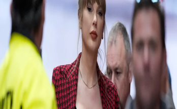 Taylor Swift's entourage has dust-up with photographers before Chiefs game