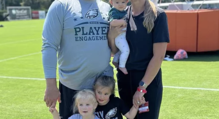 Kylie Kelce Called Out Fans for Saying She Was Pregnant. Now That She Is, Her New Clapback Is Perfect