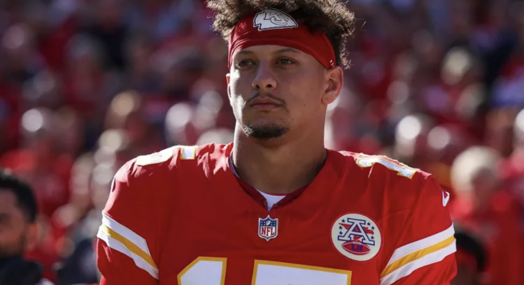 Patrick Mahomes Fined Nearly $15K by NFL for 'Violent Gesture' During Chiefs-Bills Game