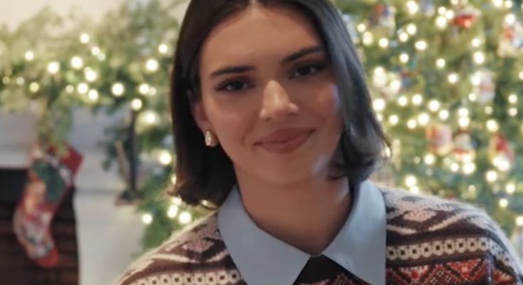 Kendall Jenner Gives Updated Tour of Her Luxurious L.A. Home—Complete With Stunning Holiday Decorations