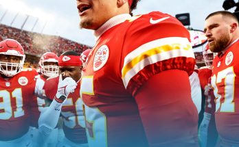 Patrick Mahomes Splurges on Kansas City Chiefs Teammates for the Holidays: See the Lux Gifts