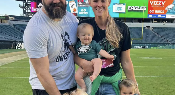 Pregnant Kylie Kelce Admits She Had a 'Full Heaving Cry for 30 Minutes' After Finding Out Daughter Elliotte Was a Girl