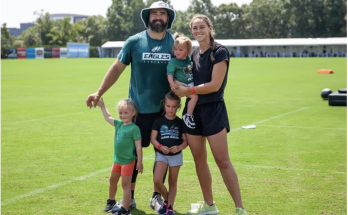 Pregnant Kylie Kelce Admits She Had a 'Full Heaving Cry for 30 Minutes' After Finding Out Daughter Elliotte Was a Girl