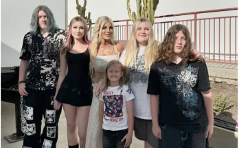 Tori Spelling Says Her Life Is 'Not Stable' as She Reveals Guilt Over Bringing Her 5 Kids on 'Roller Coaster' with Her