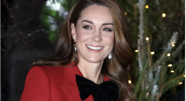 Inside Kate Middleton's Carol Service, According to an Attendee: 'After a Hard Year, She Put on a Brave Face' (Exclusive)