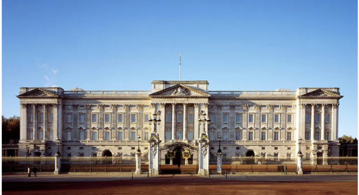 Buckingham Palace Investigating After ‘Housemaid’ Is Arrested at Bar Following Christmas Party