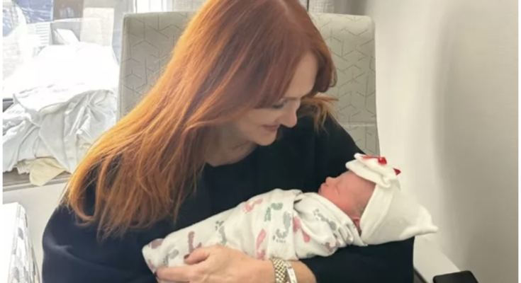 Ree Drummond Says She’ll 'Never Be the Same' After Daughter Alex Welcomes 'Perfect' Baby Girl