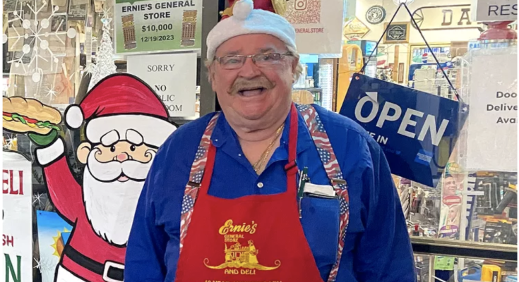 Gas Station Santa Gives Holiday Gift to His Customers – Lower Prices: 'Some of Them Say It Really Helps'