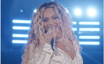 Beyoncé’s Rocks All-White 'Cowboy Carter'-Inspired Look for Christmas Day NFL Halftime Show Performance