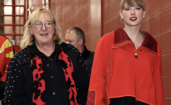 Taylor Swift and Donna Kelce Wore This Timeless Fall Staple in 2 Totally Different Ways at the Chiefs Game