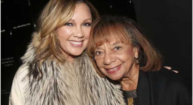 Vanessa Williams to Miss Devil Wears Prada Performances After Death of Beloved Mom