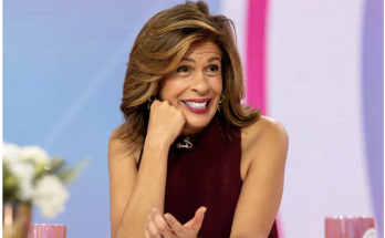 Hoda Kotb Is Saving Every Sign Fans Bring to Today Plaza During Her Final Week for This Sweet Reason