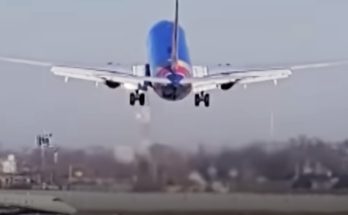 Two Planes Nearly Collide at Chicago Midway Airport as Pilot Fails to Adhere to Six-Word Command