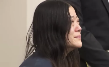 Former ‘Teacher of the Year’ Cries in Court While Admitting to Sexually Abusing 12-Year-Old Whose Photo She Kept in Wallet