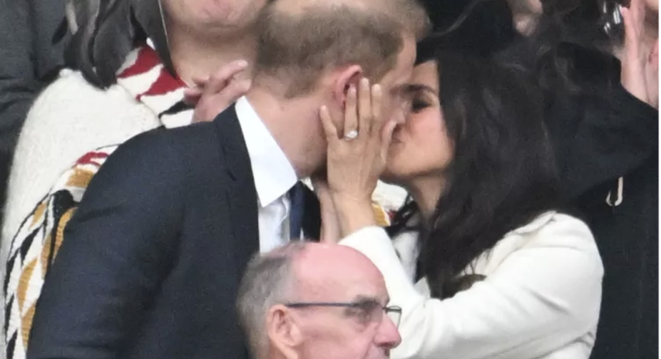 Meghan Markle and Prince Harry Steal a Kiss in the Stands at Invictus Games Opening Ceremony