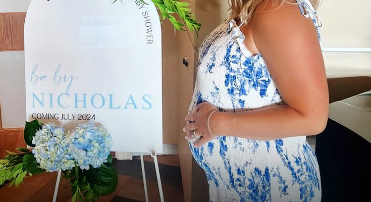 Karoline Leavitt & Husband Celebrate Parenthood – 5 Sweet Times She Shared Her Baby's Face