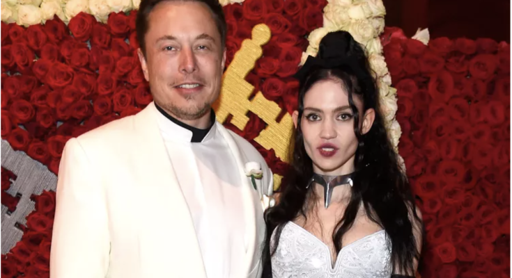 Grimes Says She Has 'Begged' Elon Musk to Keep Their Kids Out of the Public Eye: 'It's Very Concerning'