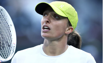 Tennis Star Iga Świątek Smashes Ball Boy with Ball at Indian Wells Semifinal — Then Loses Against 17-Year-Old Mirra Andreeva