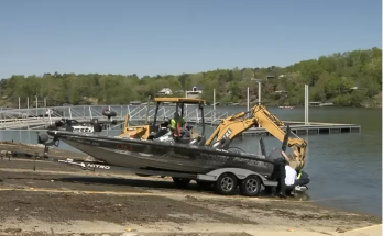 3 Dead in 'Tragic Boating Accident' at Alabama Fishing Tournament: Reports